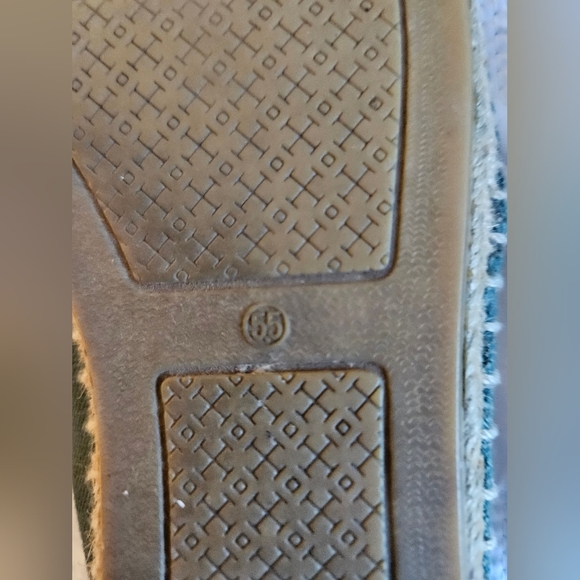 Tory Burch Weston Green Espadrille Flats with Canvas Top & Logo, Size 5.5 - Picture 8 of 8